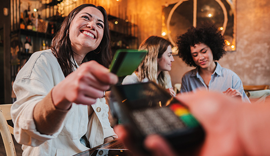 How to use a credit card responsibly